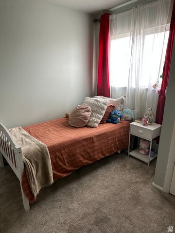 8084 W MELVILLE DR, Magna, UT 84044