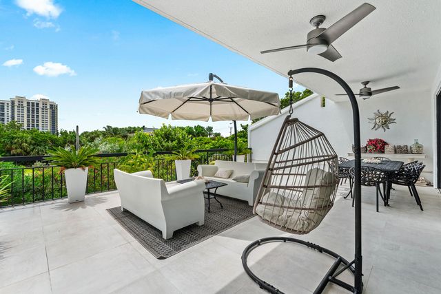 3966 N Ocean Drive 8, Riviera Beach, FL 33404