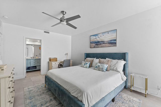 3966 N Ocean Drive 8, Riviera Beach, FL 33404