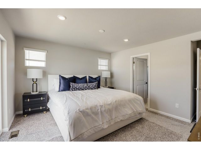 2416 HEYWORTH Ln NW, Fort Collins, CO 80524
