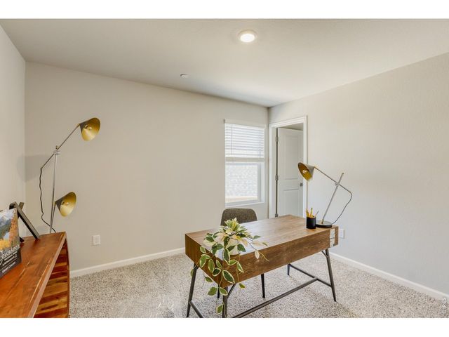 2416 HEYWORTH Ln NW, Fort Collins, CO 80524
