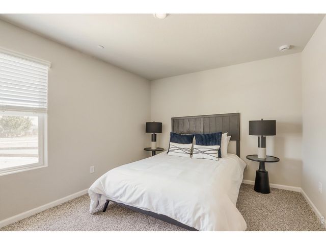 2416 HEYWORTH Ln NW, Fort Collins, CO 80524