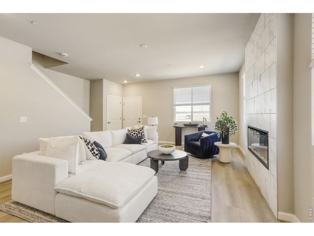 2416 HEYWORTH Ln NW, Fort Collins, CO 80524