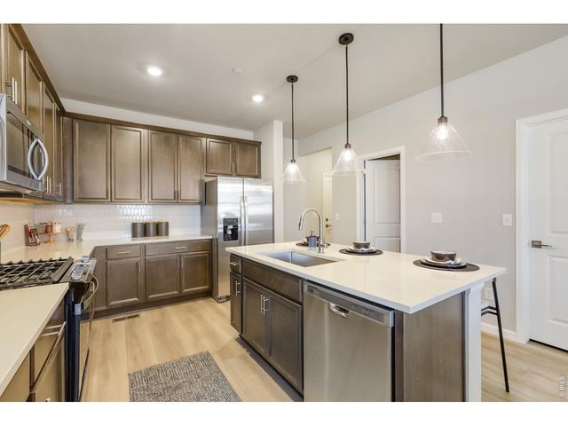 2416 HEYWORTH Ln NW, Fort Collins, CO 80524