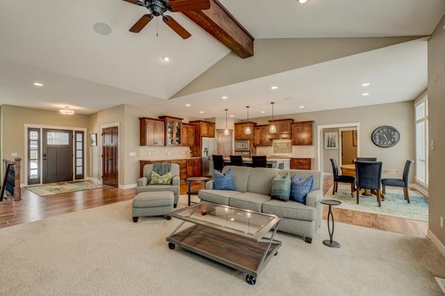 858 Fox Road, Lino Lakes, MN 55014