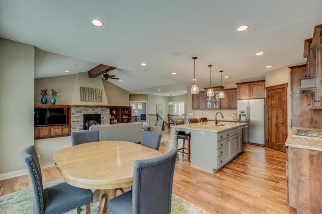 858 Fox Road, Lino Lakes, MN 55014