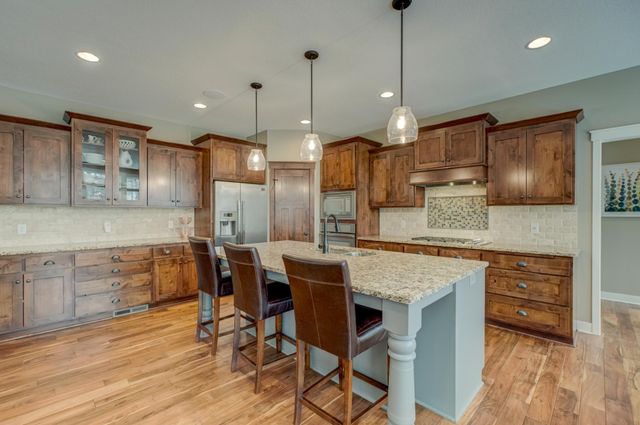 858 Fox Road, Lino Lakes, MN 55014