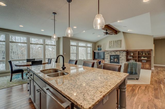 858 Fox Road, Lino Lakes, MN 55014