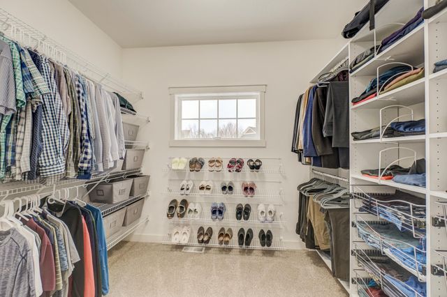 858 Fox Road, Lino Lakes, MN 55014