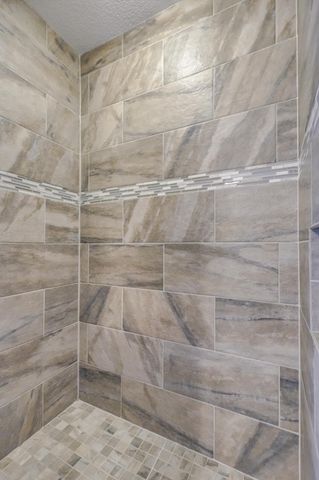 858 Fox Road, Lino Lakes, MN 55014