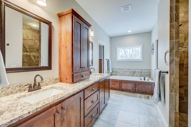 858 Fox Road, Lino Lakes, MN 55014