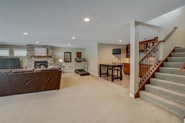 858 Fox Road, Lino Lakes, MN 55014