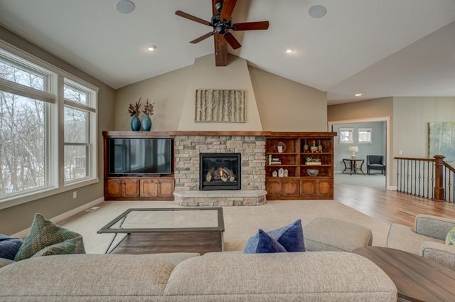 858 Fox Road, Lino Lakes, MN 55014