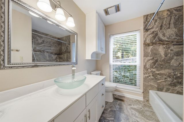 6635 S 222nd East Avenue, Broken Arrow, OK 74014