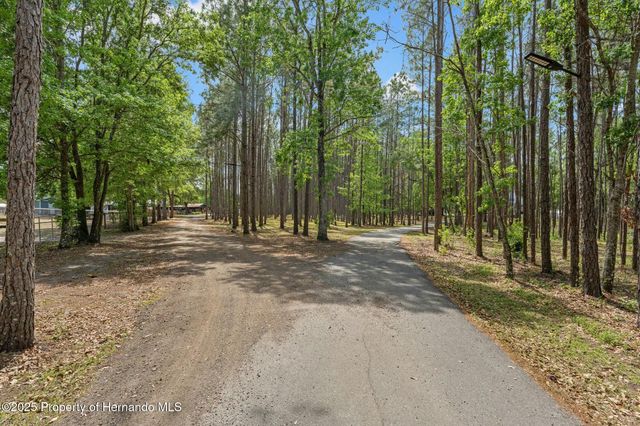3431 Saturn Road, Brooksville, FL 34604