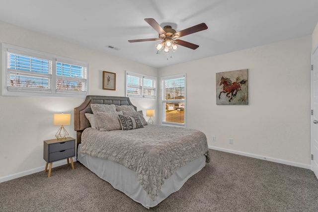 415 Hillside Dr, Clarksville, TN 37040