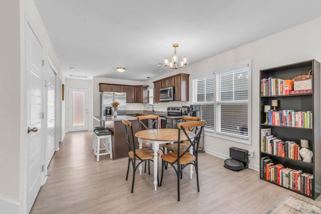 415 Hillside Dr, Clarksville, TN 37040