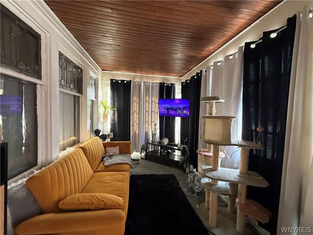 53 Domedion Avenue, Buffalo, NY 14211