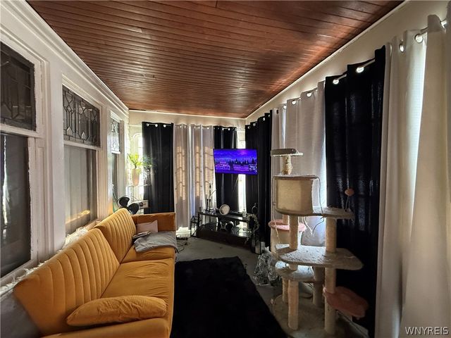 53 Domedion Avenue, Buffalo, NY 14211