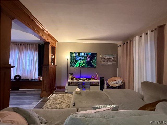 53 Domedion Avenue, Buffalo, NY 14211