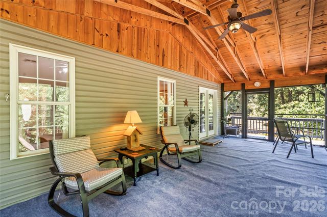 104 Parkers Grove Lane, Statesville, NC 28677