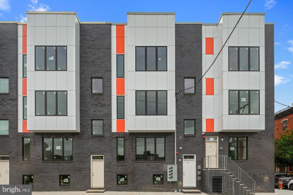 1638 CAMBRIDGE ST, Philadelphia, PA 19130