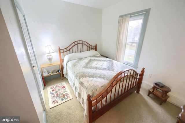 157 W MAIN ST, Windsor, PA 17366