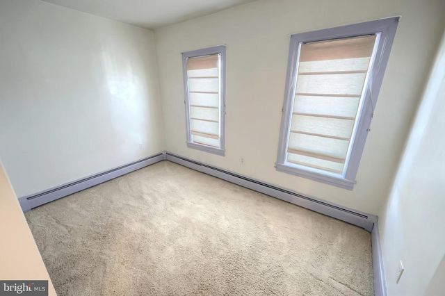 157 W MAIN ST, Windsor, PA 17366