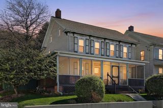 157 W MAIN ST, Windsor, PA 17366