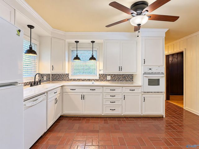 1615 Woodland Street, Decatur, AL 35601