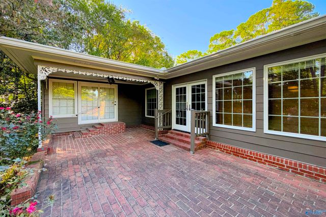 1615 Woodland Street, Decatur, AL 35601
