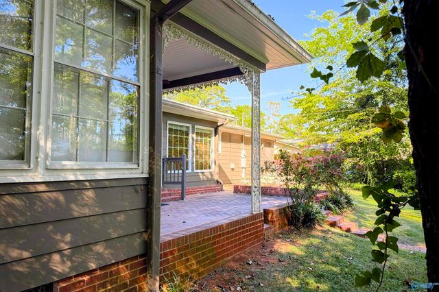 1615 Woodland Street, Decatur, AL 35601