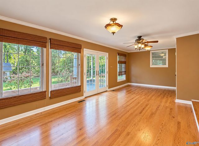 1615 Woodland Street, Decatur, AL 35601