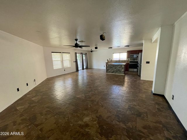 578 W Racine Loop, Casa Grande, AZ 85122