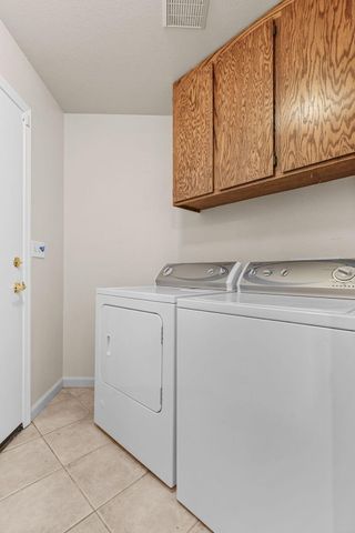 2794 Summerbreeze Place, Redding, CA 96001