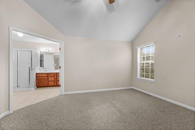 2794 Summerbreeze Place, Redding, CA 96001