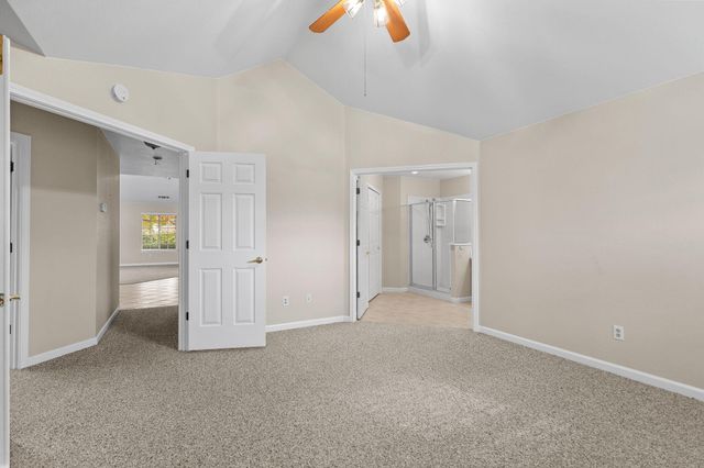 2794 Summerbreeze Place, Redding, CA 96001