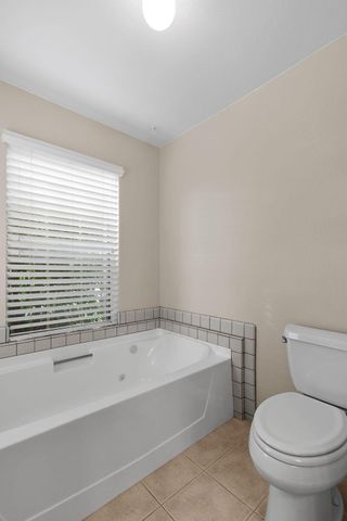 2794 Summerbreeze Place, Redding, CA 96001