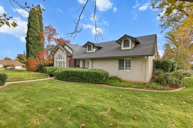 2794 Summerbreeze Place, Redding, CA 96001