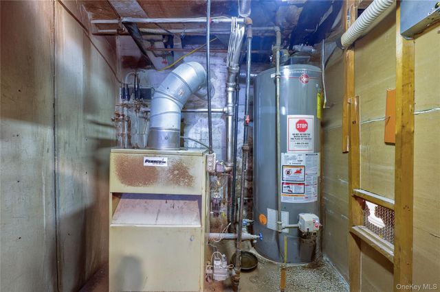 19132 113th Avenue, Saint Albans, NY 11412