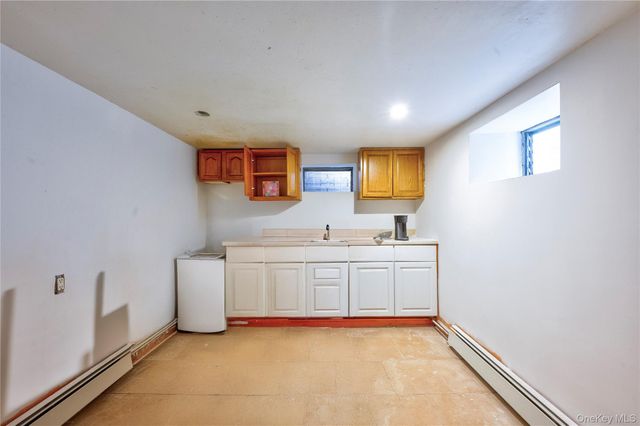 19132 113th Avenue, Saint Albans, NY 11412