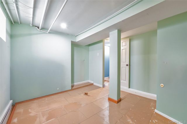 19132 113th Avenue, Saint Albans, NY 11412