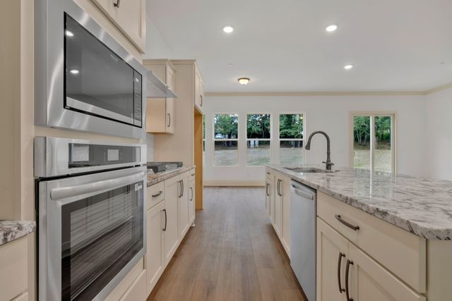 200 Sydney Dr, Goodlettsville, TN 37072