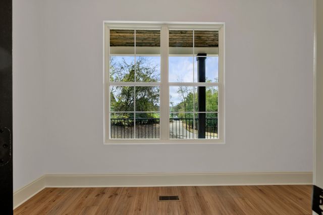 200 Sydney Dr, Goodlettsville, TN 37072