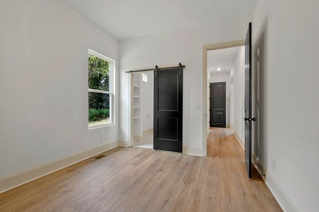 200 Sydney Dr, Goodlettsville, TN 37072