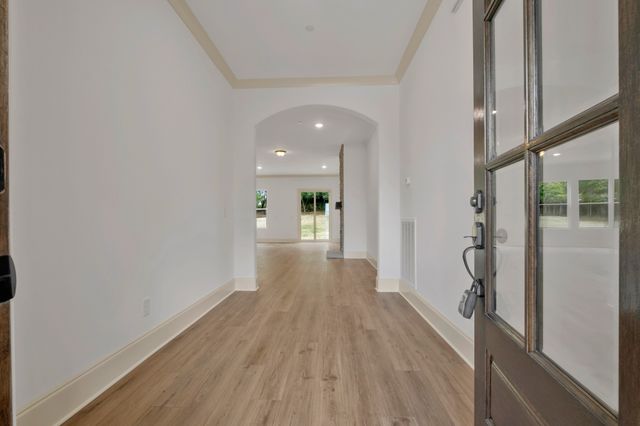 200 Sydney Dr, Goodlettsville, TN 37072