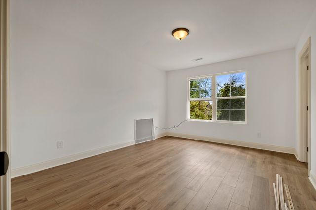 200 Sydney Dr, Goodlettsville, TN 37072