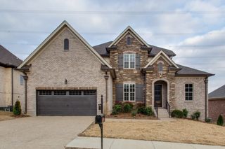 200 Sydney Dr, Goodlettsville, TN 37072