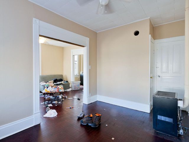 1801 W Meinecke AVENUE, Milwaukee, WI 53206