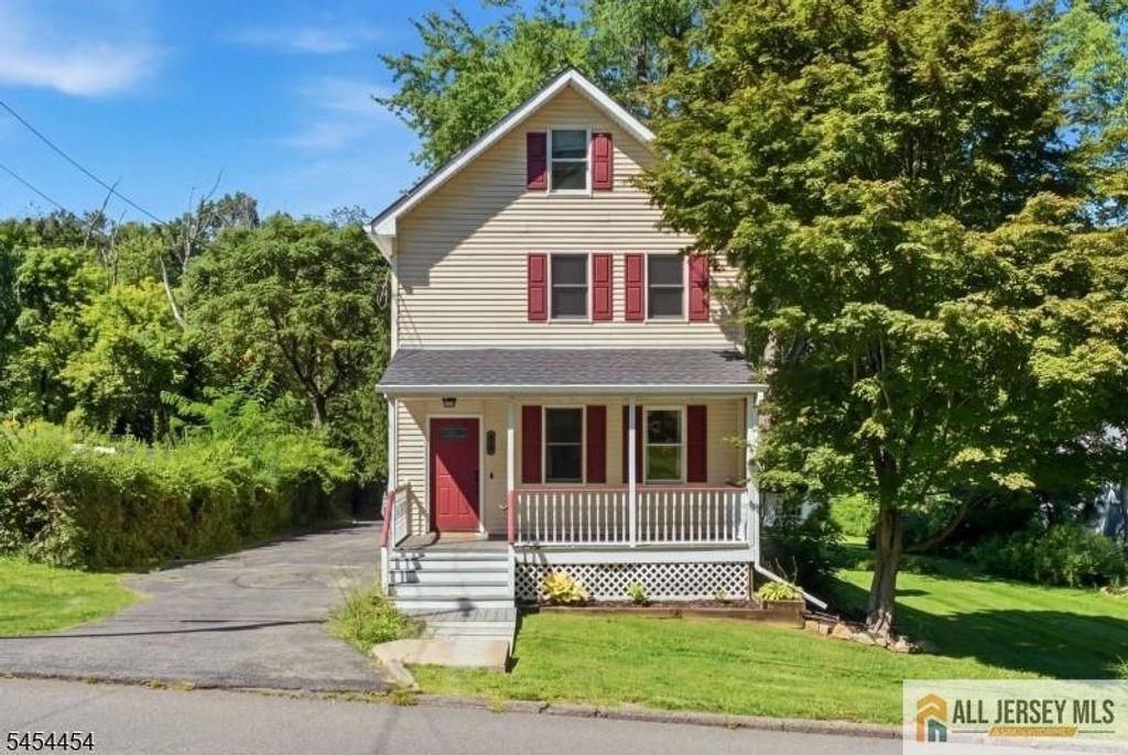 88 Mine Hill Road, Oxford, NJ 07863